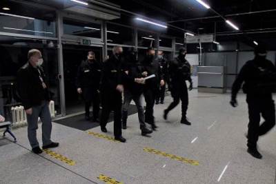  DARKU ELEZU ODREĐEN PRITVOR: Nakon ročišta i iskaza o zločinima, zadržan iza rešetaka 