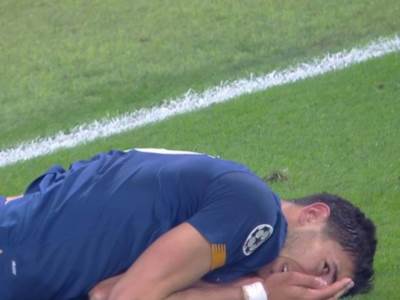  SRBIN FOLIRAO PROTIV JUVENTUSA, A HRVAT GA PROZVAO NA MREŽAMA: Halo, šta glumiš tamo na podu? (FOTO) 