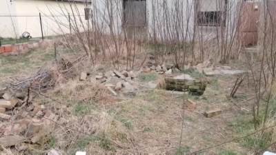  "OSETIO SE UŽASAN SMRAD IZ ŠAHTA! U ŠOKU SMO": Komšije zatečene zločinom u Bečeju kada je ćerka (23) ubila majku (59) 