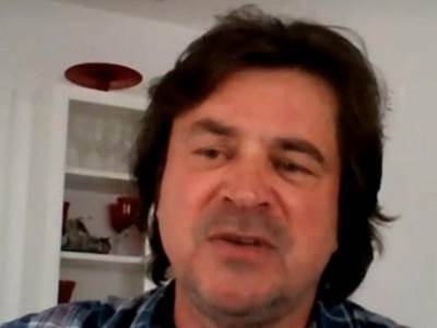  POBjEGAO IZ ZAGREBA I ZAPOČEO NOV BIZNIS: Pjevača dugo nismo vidjeli u javnosti 