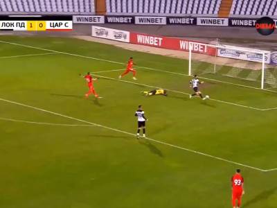  OVO IMA SAMO U BUGARSKOJ! CEO SVET SE SMEJE NAPADAČU: Ostao sam u petercu i nije postigao gol 