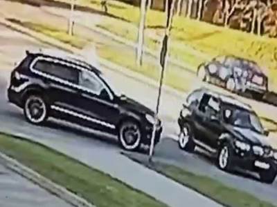  Ubijen POZNATI FUDBALSKI AGENT roman bezubovs IZREŠETAN NA ULICI: Jeziv snimak zabilježile kamere 