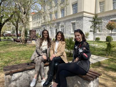  izlozba fotografija gerilla vojna kasarna 