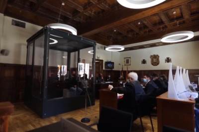  igor srbin igor rus kazna zatvor pleksiglas 