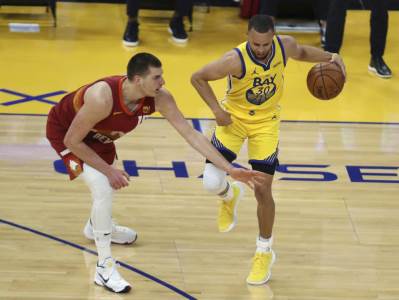  Stef kari nikola jokic meč dabl-dabl 