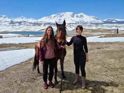  život u prirodi crna gora durmitor jahanje konja 