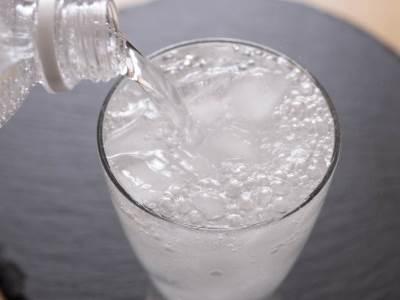  gazirano pice i mucnina 