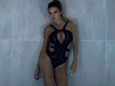  Ivana Stamenković Sindi u bikiniju foto 