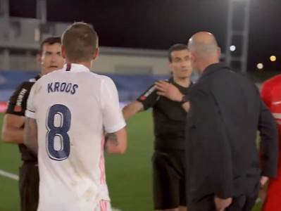  tri tima se bore za titulu u spaniji 