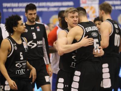  partizan zeli flojda 