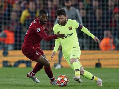  barselona dovodi slobodne fudbalere 