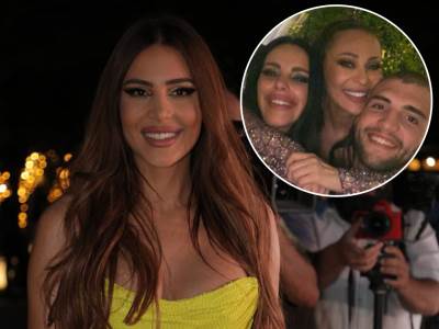  I VELJKO SE OGLASIO S ANASTASIJINE ŽURKE: Ceca zagrlila njega i Bogdanu, pao selfi o kojem se priča! (FOTO) 