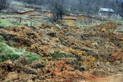  Klizišta u Kolumbiji odnela 33 života 
