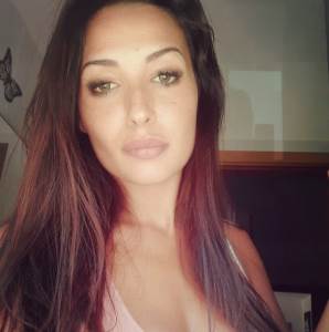  miki mecava o vanbracnoj cerki 