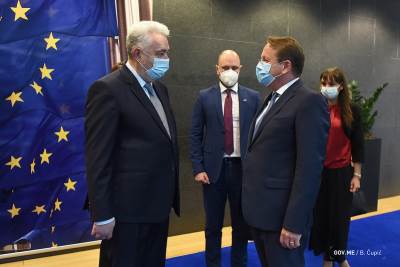  Krivokapić – Varhelji: Crna Gora prednjači na integracionom putu 