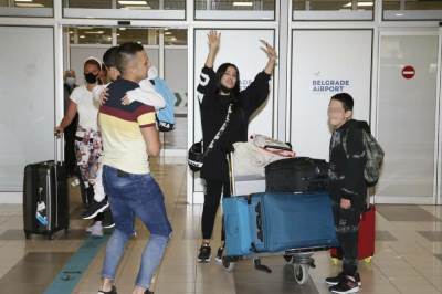  tanja satavic stigla u beograd sa djecom 
