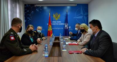  injac se sastala sa dzudi rajzing rajnke 