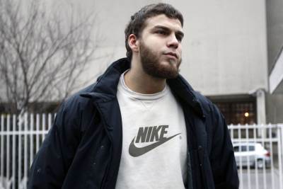  Miladin Kovačević, poznat po nasilničkom ponašanju, danas se pojavio u Prvom osnovnom sudu Beogradu 