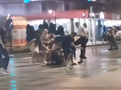  nis masovna tuca u centru grada 