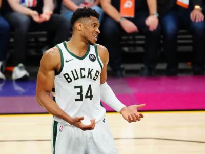  janis adetokumbo mvp 