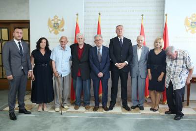  Milo Đukanović uručio urucio odlikovanja 