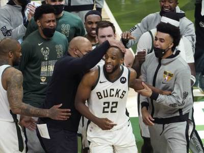  milvoki pobjedio finiks 