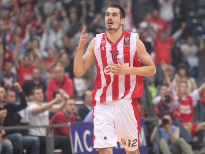  crvena zvezda sprema bombu vraća se nikola kalinić 