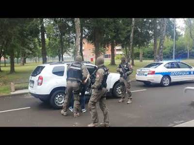  tri inspektora uhapsena sa bozovicem republika srpska 