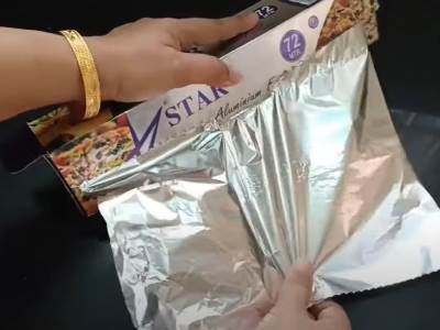  Evo čemu služi sjajna strana folije  