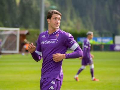  vlahović ide u premijer ligu da igra 