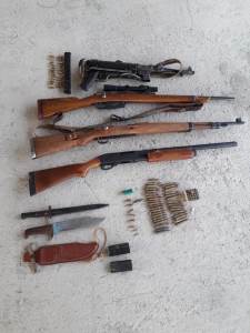  uhapšene dvije osobe oružje municija 