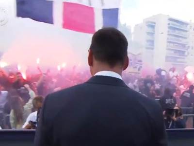  leo mesi u psz docekali ga navijaci 