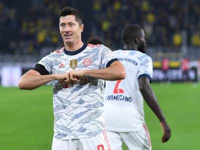  robert levandovski trazi novi klub 