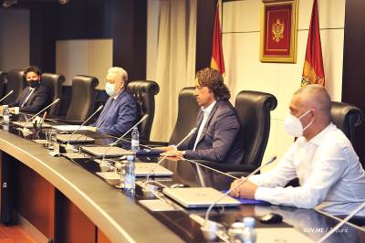  51396840456_e2f0bd090f_c 