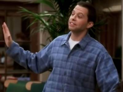  šokantna transformacija dva i po muškarca 