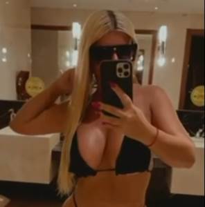  dara bubamara o haljini iz pariza 