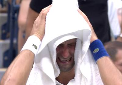  novak djokovic zaplakao posle finala 