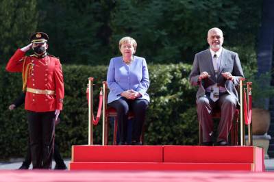  merkel rama gafovi 