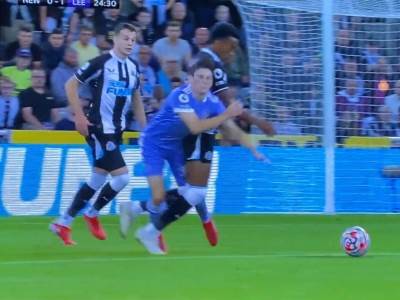  premijer liga var penal 