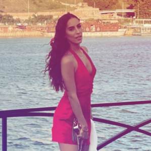  marija egelja u minicu 