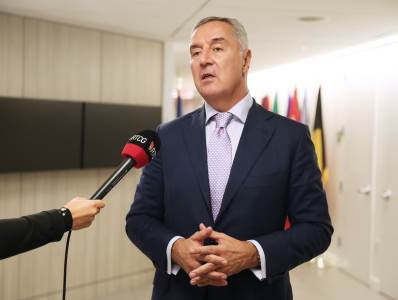  Milo djukanovic o atentatu na vucica 