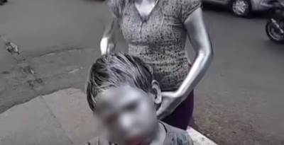  dijete ofarbali u srebrno sluzilo kao rekvizit u prosjacenju 