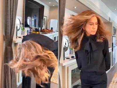  dzenifer aniston frizura 