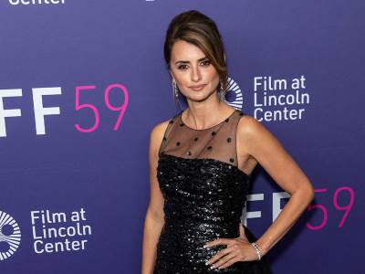  penelope kruz u crnoj haljini  