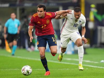  liga nacija mbape ofsajd 