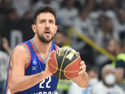  efes armani evroliga 