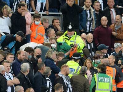  njukasl navijacu pozlilo utakmica 