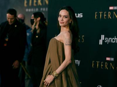  andjelina dzoli stajling 