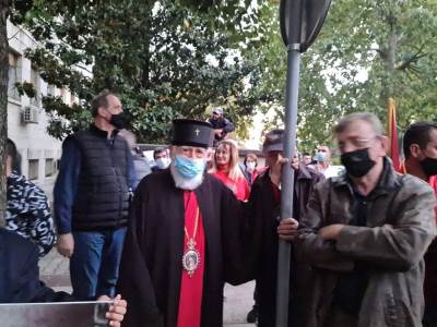  mitropolit mihailo trazi da se cetinjski manastir vrati drzavi 