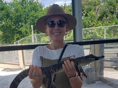  lepa brena sa aligatorima rodjendan 